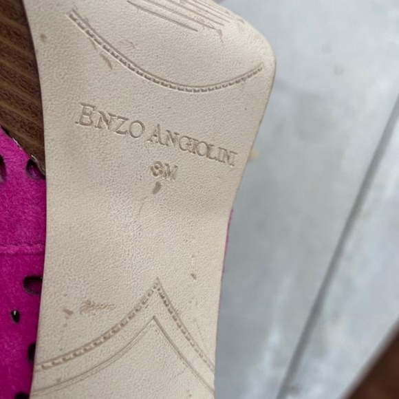 ENZO Pink Suede Sully Laser Cut Out Platform Heels NEW - Picture 9 of 9